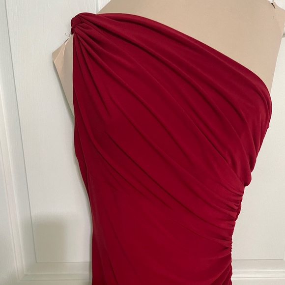 CHAPS ladies floor length, off shoulder dress - Picture 2 of 9